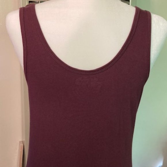 Set of 2 Cherry Color Tops by CHARLOTTE RUSSE - Picture 4 of 11